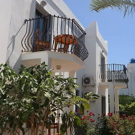 Hotel apartamentowy Dilek