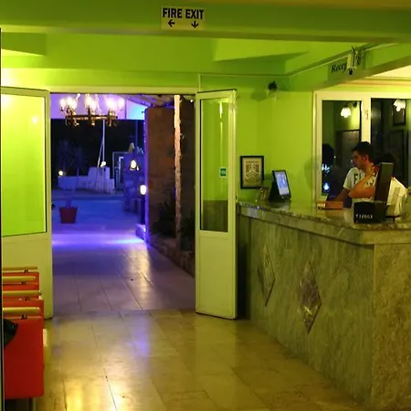 Hotel apartamentowy Dilek 2*