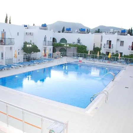 Dilek Hotel apartamentowy Gumbet