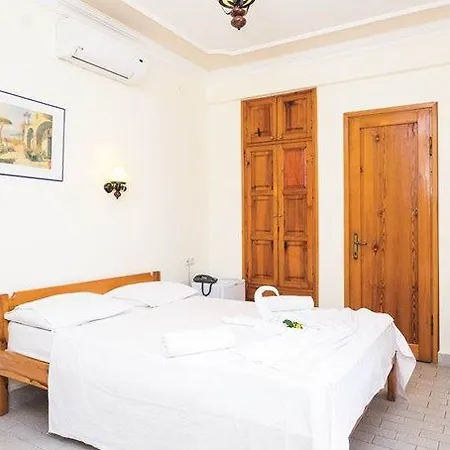 Hotel apartamentowy Dilek 2*