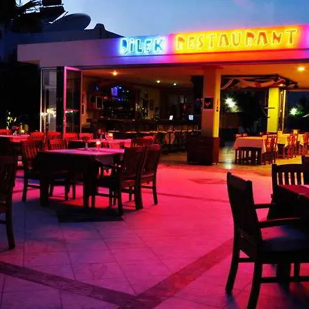 Dilek Apartahotel