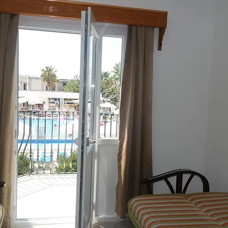 Dilek Apart Hotel Aparthotel 2*